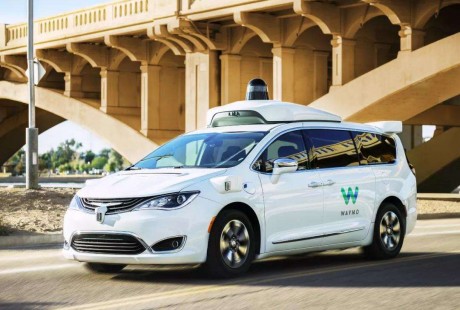 Waymo重啟全自動無人駕駛 中國Robotaxi還有多遠？